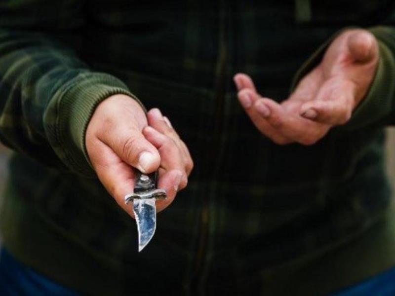 Yollarda insanları soyub pulunu alanlar tutuldular