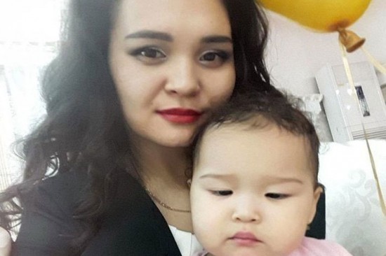 Gənc aparıcı azyaşlı qızının gözü qarşısında faciəvi şəkildə öldü - FOTO