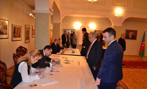 Azərbaycanın Rusiyadakı səfirliyində səsvermə başlayıb