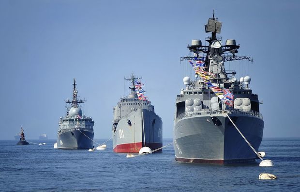 Rusiya gəmiləri Suriyadakı bazasını tərk etdi