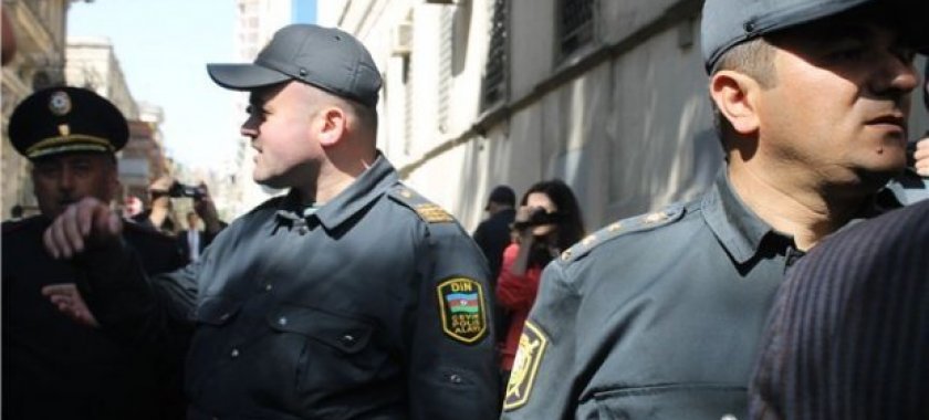 Polis oğrunu qovaraq tutdu - BAKIDA