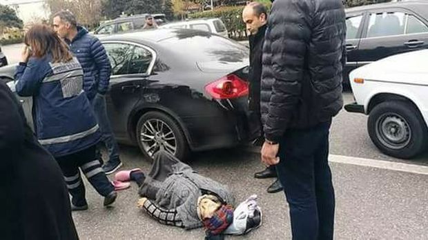 Daha bir süpürgəçini maşın vurdu: Formasını çıxartdılar ki, bilinməsin