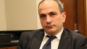 Azərbaycan dollardan imtina edə bilərmi? - SAMİR ƏLİYEV AÇIQLAYIR