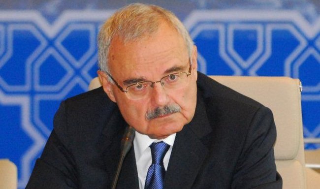 Baş nazir Artur Rasi-zadə və komandası İSTEFAYA GETDİ - SİYAHI