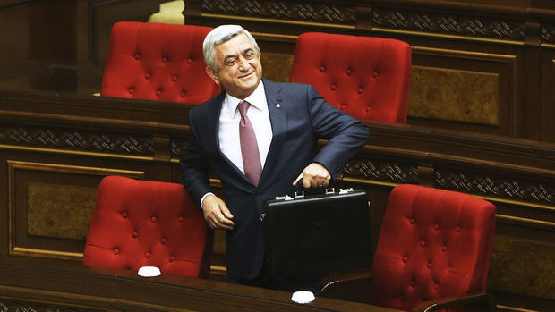 Politoloq: Sarkisyanın triumfu çox çəkməyəcək