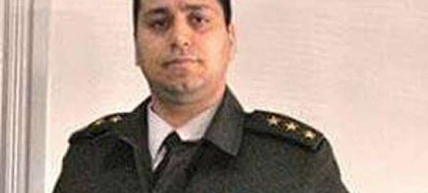 Hərbi komissarlıq binası önündə İNTİHAR - Zabit özünü güllələdi - FOTO