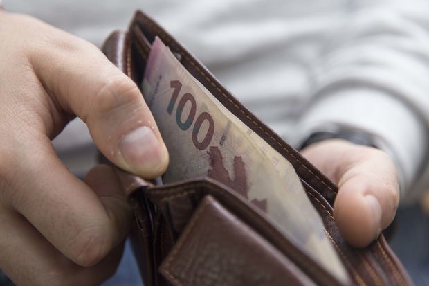 Manatın valyutalara nisbətdə məzənnəsi