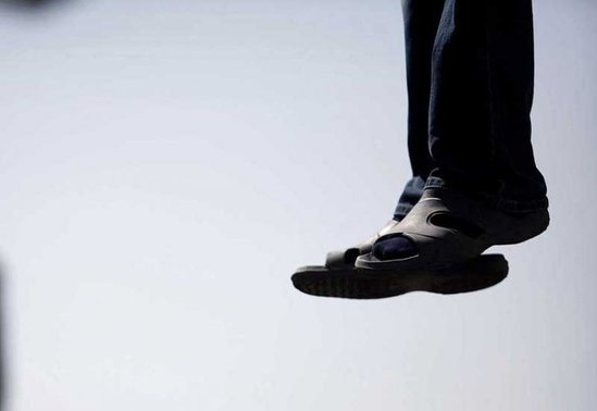 Azərbaycanda 62 yaşlı kişi intihar etdi