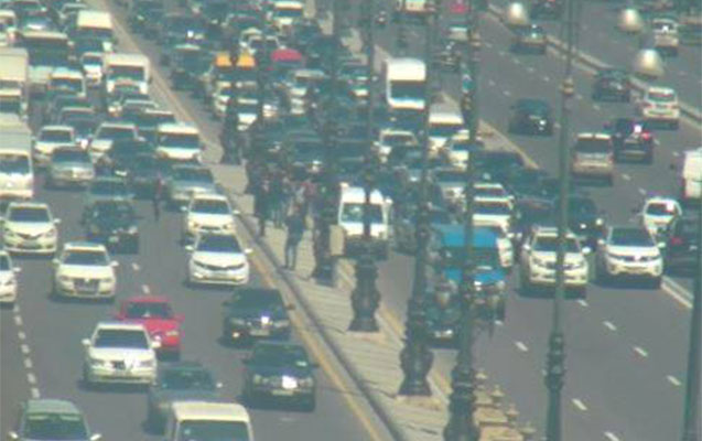 Prospektdə qəza oldu - Tıxac yarandı