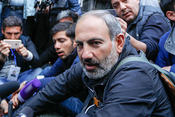 Ermənistan hökuməti Paşinyanla danışıqlardan imtina etdi