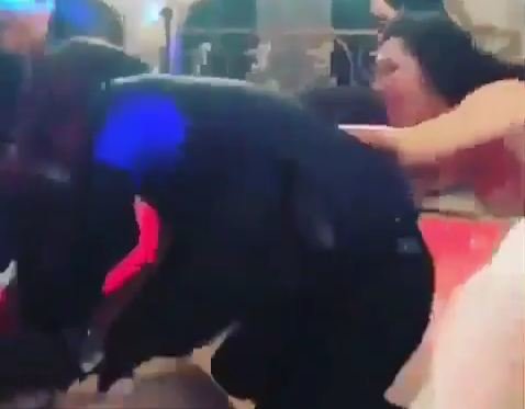 Toya bəyin eks sevgilisi gəldi, aləm qarışdı - VİDEO