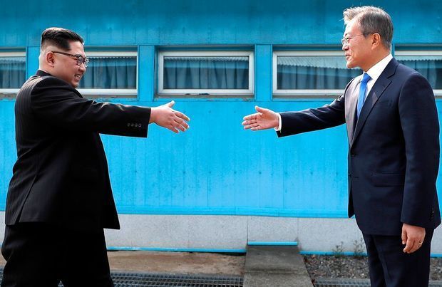 İki Koreya müharibəyə son qoyur