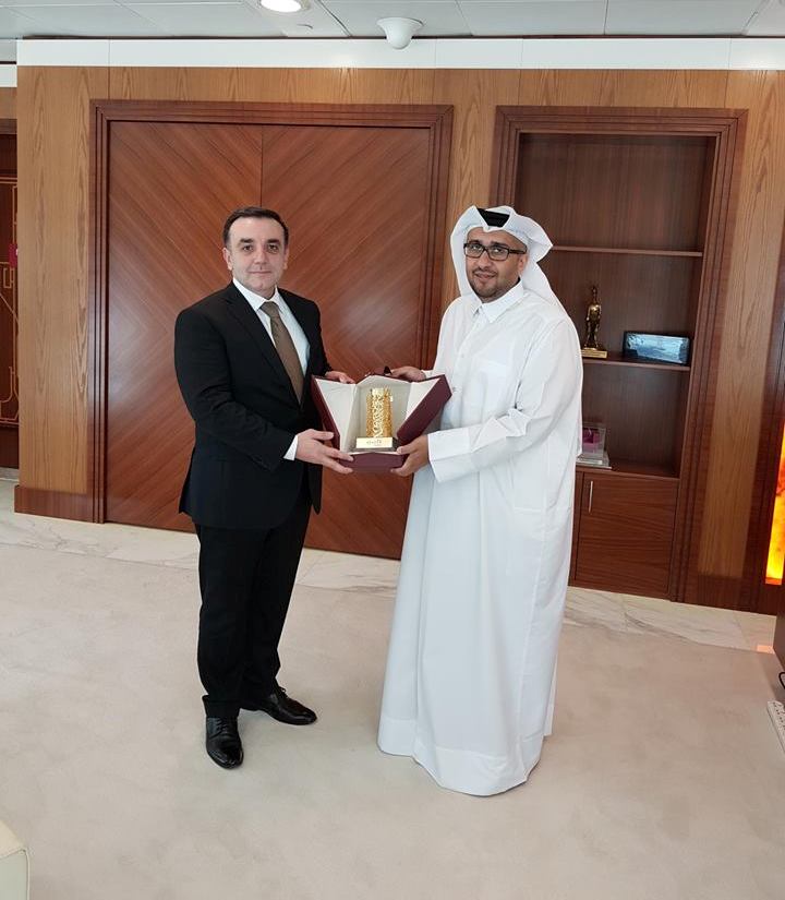 Qətərdəki səfirimiz Qətər Turizm İdarəsinin sədri ilə görüşüb