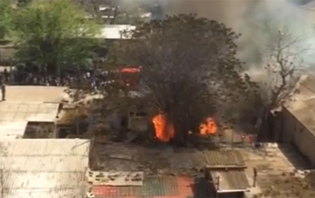 SON DƏQIQƏ: Bakıda həyət evlərində yanğın - Video + Yenilənir