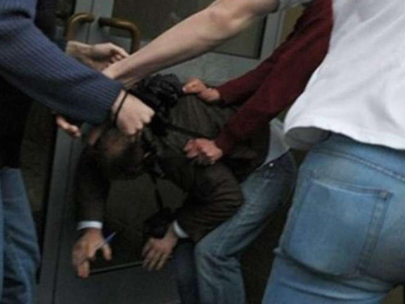 Mingəçevirdə taksi sürücüsü döyüldü