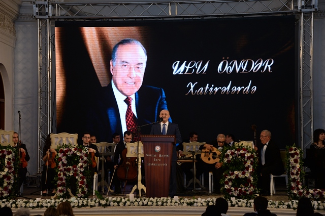 Heydər Əliyev - xalqın qəlbində və müqəddəs diləklərində yaşayan lider