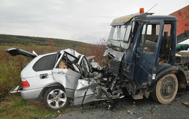 SON DƏQİQƏ: abirabadda dəhşətli qəza:Beş qadın öldü - YENİLƏNİB