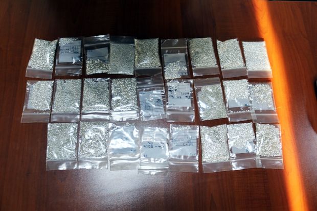 Gömrükdə brilyant əməliyyatı - VİDEO