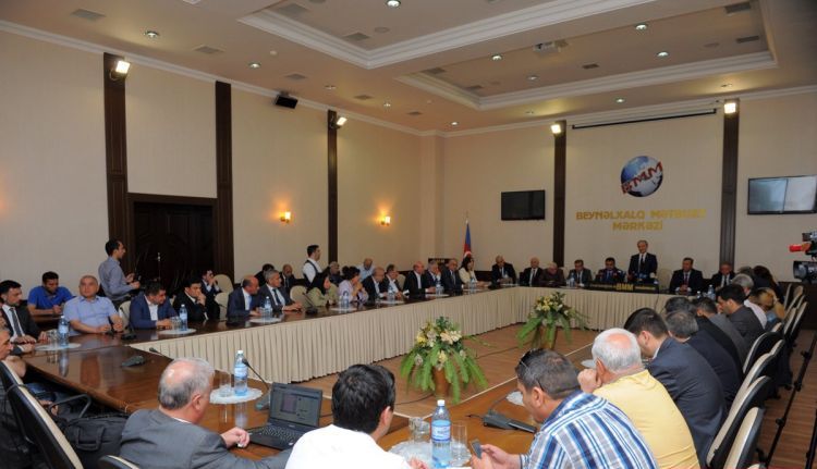 Heydər Əliyevin Azərbaycan mediasının inkişafındakı rolu müzakirə olunub