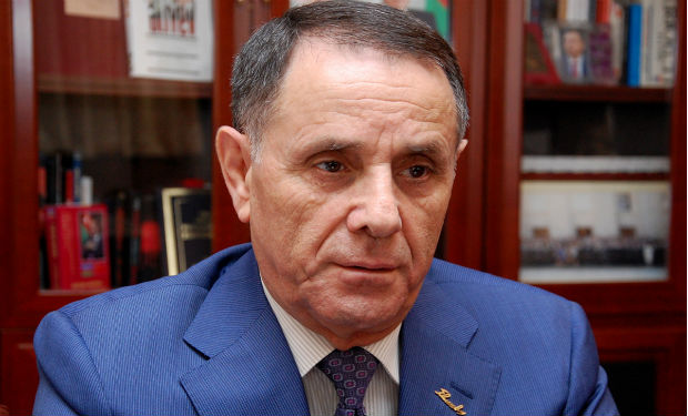 Azərbaycanın baş naziri rusiyalı həmkarını təbrik edib