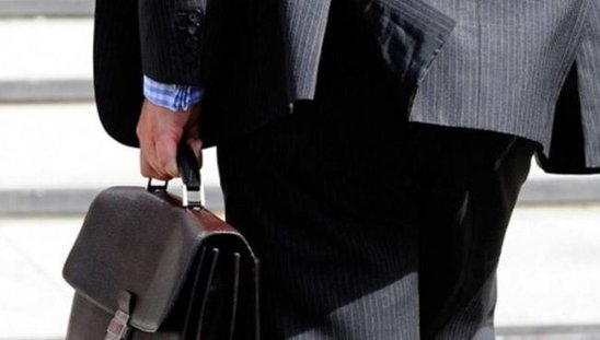 Azərbaycanda daha bir yüksək vəzifəli məmur işdən çıxarıldı