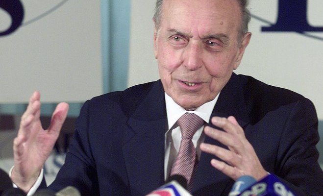 Sülh carçısı - Heydər Əliyev