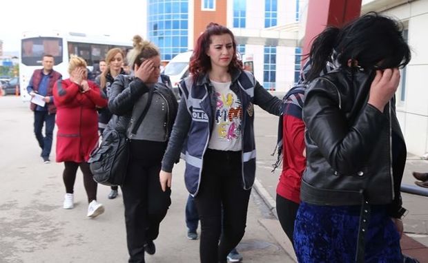 Türkiyədə fahişə əməliyyatı: Azərbaycanlı qadın saxlanıldı