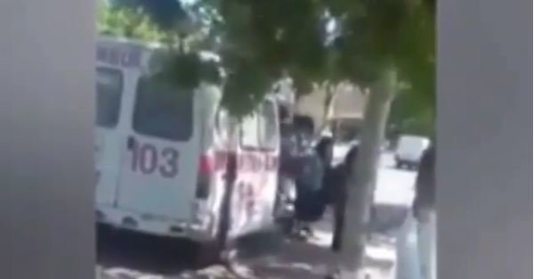 Azərbaycanda təcili tibbi yardım maşınından sərnişin marşrutu kimi istifadə olunur - VİDEO