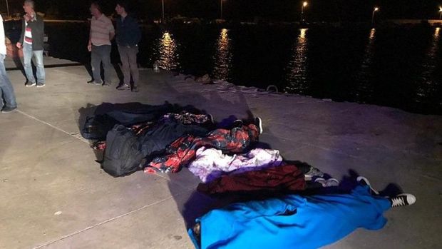 Türkiyədə miqrantları daşıyan gəmi batıb: Ölənlər var