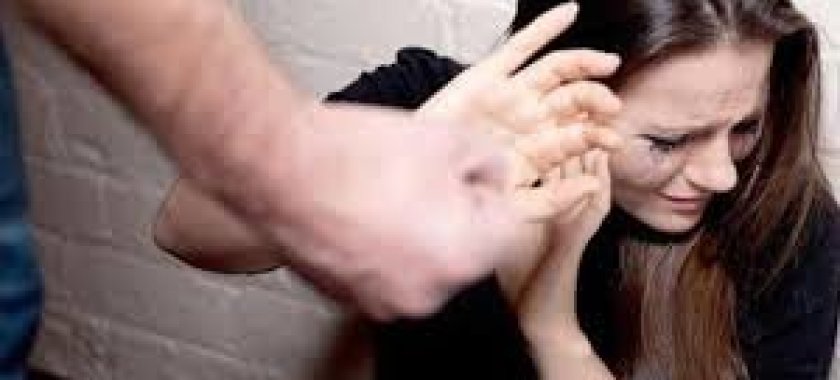 Ər arvadını öldürdü: