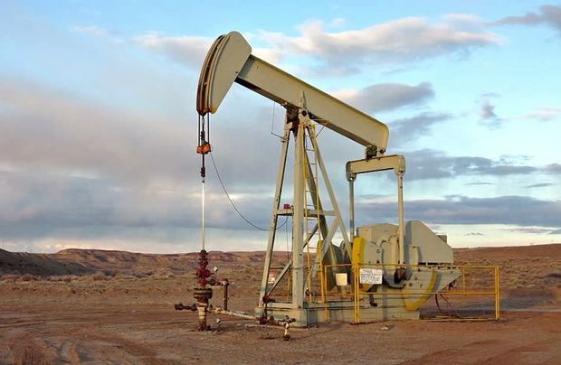 Qara qızıl ucuzlaşıb