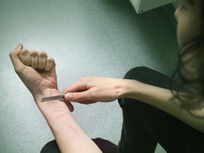 Bakıda qadın ailə münaqişəsi zəminində intihara cəhd göstərib