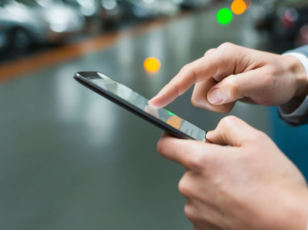 Əmlak çıxarışları telefona göndəriləcək