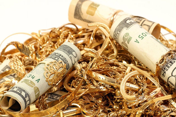 Masallıda üç evdən altı minlik oğurluq