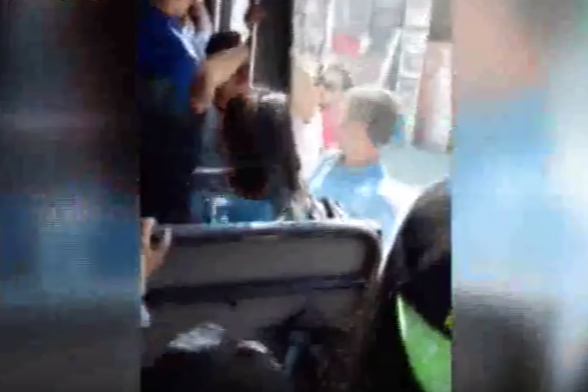 Bakıda daha bir avtobus biabırçılığı - VİDEO