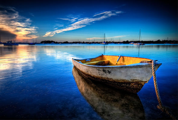 Xəzərdə içərisində iki nəfərin meyiti olan qayıq aşkarlanıb - YENİLƏNİB