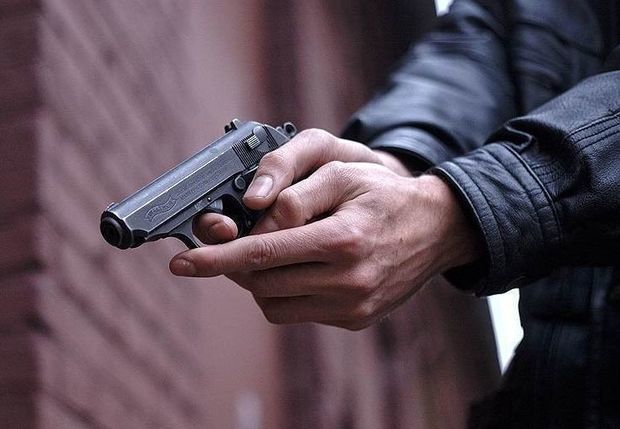 Ukraynada deputat cangüdənin gözü qarşısında güllələnib