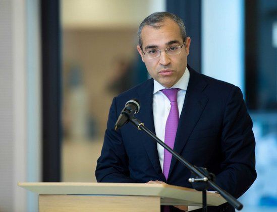 Nazir: Əmək vergiləri azaldıla bilər