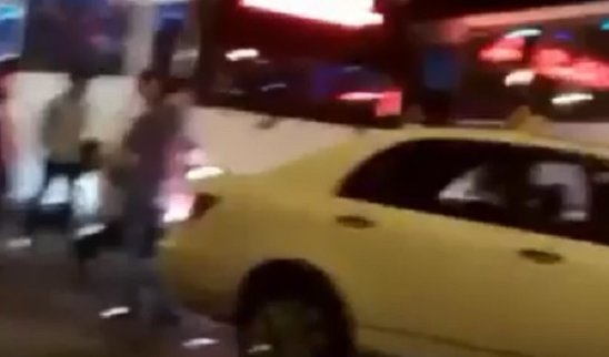 Bakıda sürücülər əlbəayaxa oldular – Qorxulu anların VİDEOSU