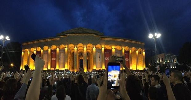 Tbilisidə kütləvi etiraz – VİDEO – YENİLƏNİB