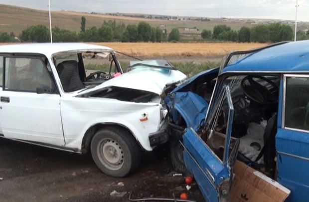 Gədəbəydə ağır qəza: Ölənlər var