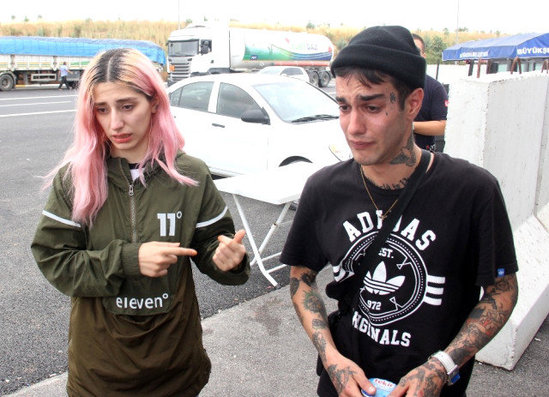 İranlı mühacirlər polisə yalvardı: