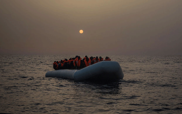 Miqrantları daşıyan qayıq batdı - 58 ölü