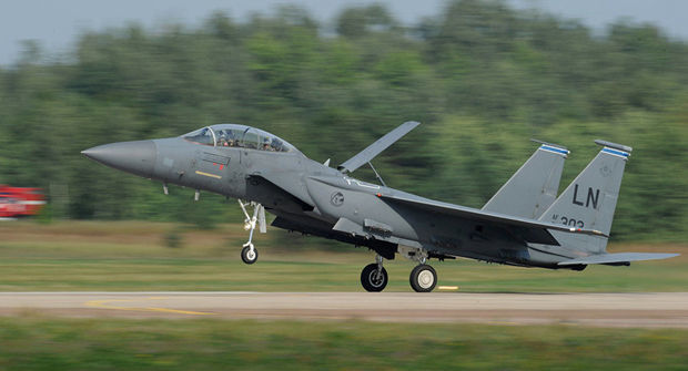 Yaponiya ABŞ təyyarələrinin uçuşuna qarşı çıxdı