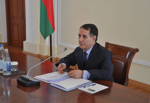 Baş nazir qərara dəyişiklik etdi