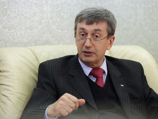 Rumıniyada rus səfiri qarət etdilər