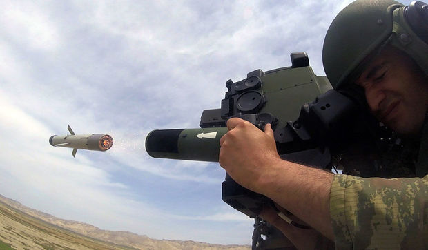 Raket bölmələri təlimdə - FOTO/VİDEO