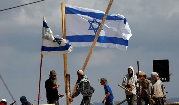 İsrail qanunsuz yəhudi qəsəbələrini sökür