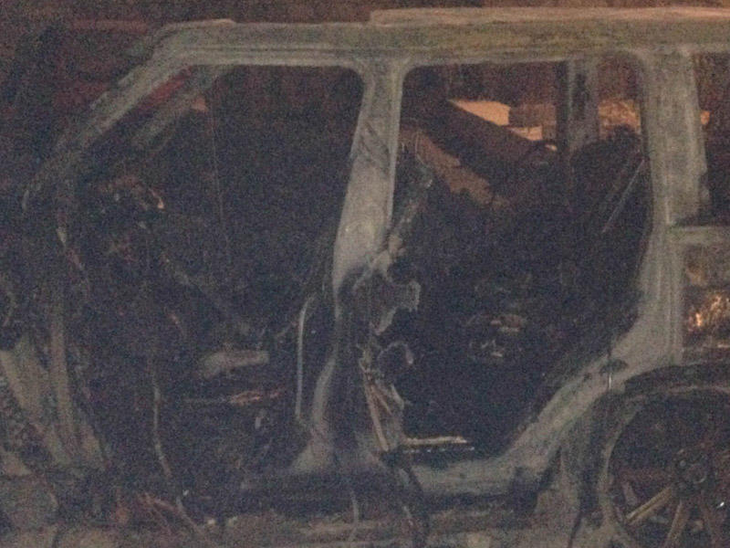 Bakıda iki maşının toqquşması nəticəsində yanğın baş verib, 2 nəfər ölüb - FOTO