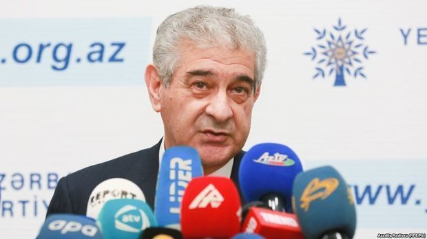 Əli Əhmədov Sarkisyanın Qarabağa səfərini şərh etdi